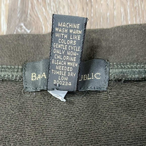 𝅺BANANA Republic knit pull on skirt, brown, size small. - Picture 4 of 5